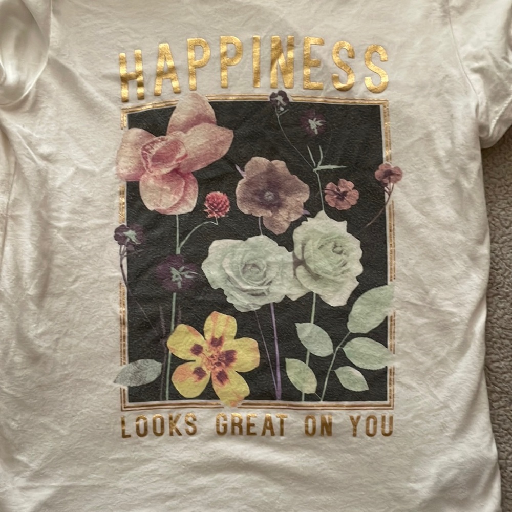 Old Navy Happiness tee